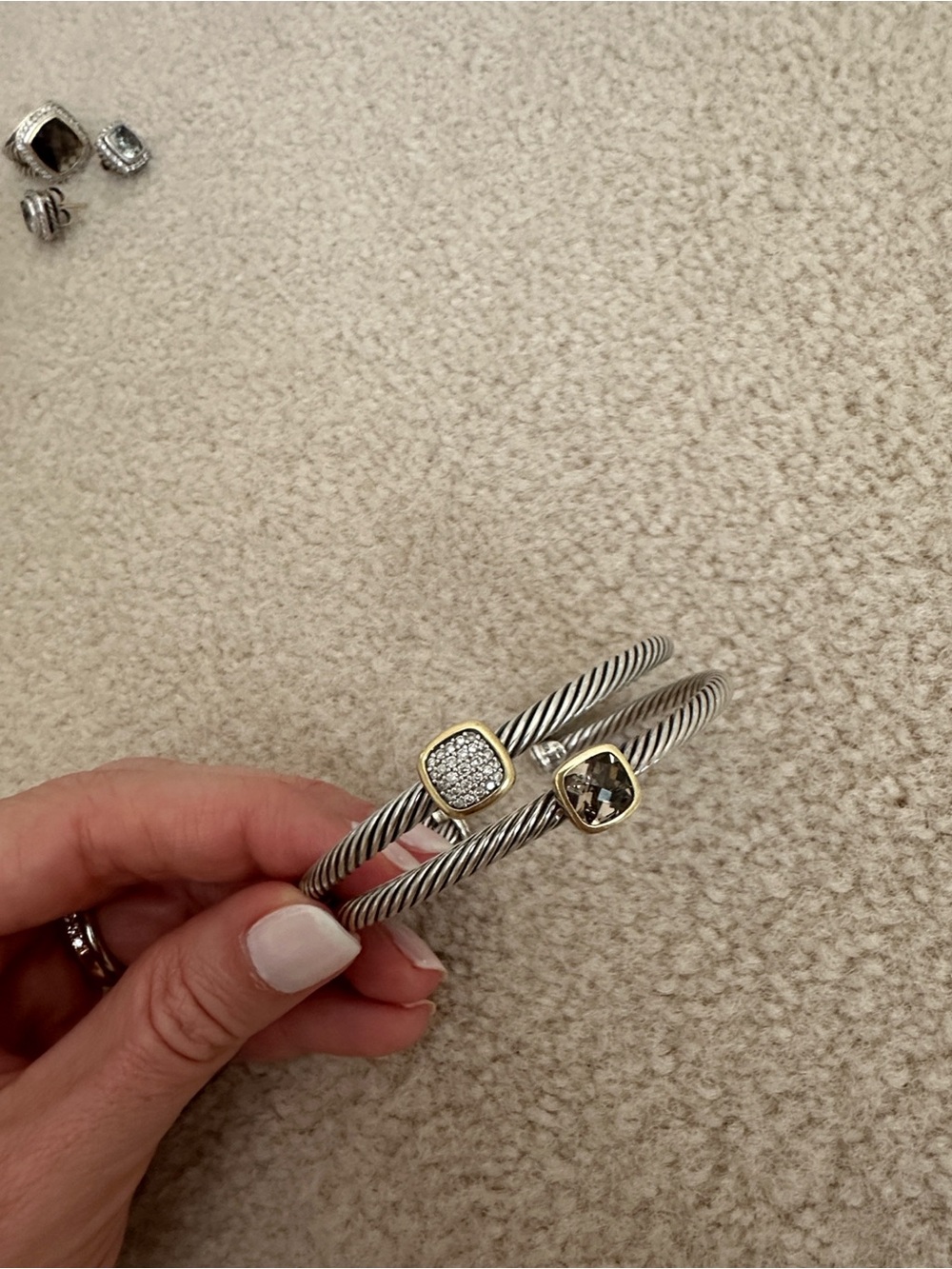 David Yurman Collection Pieces - Retails for over $5k - Picture 9 of 10